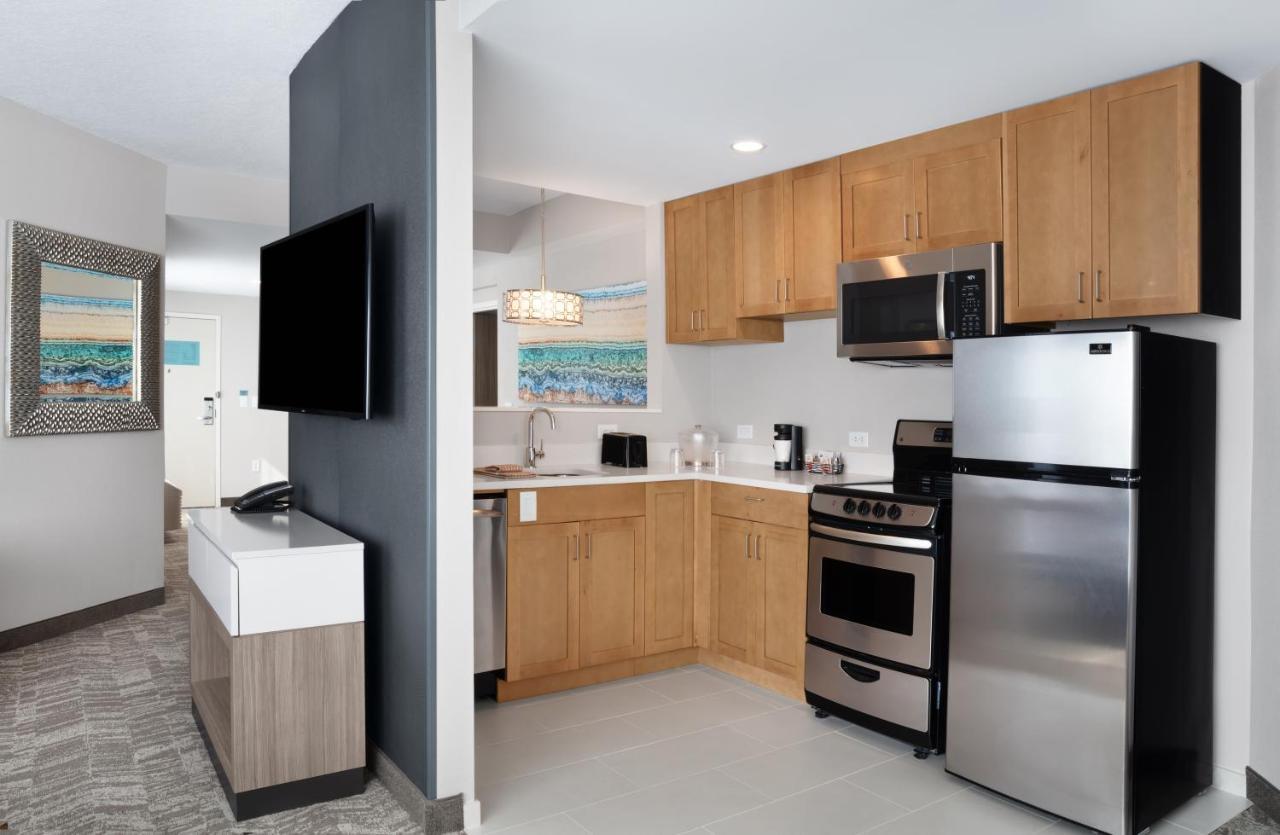 One-Bedroom Suite