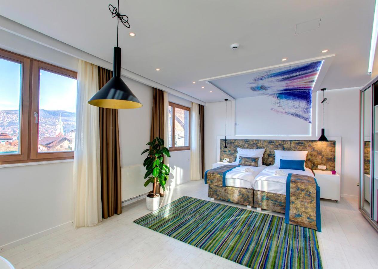 Deluxe Double or Twin Room with City View