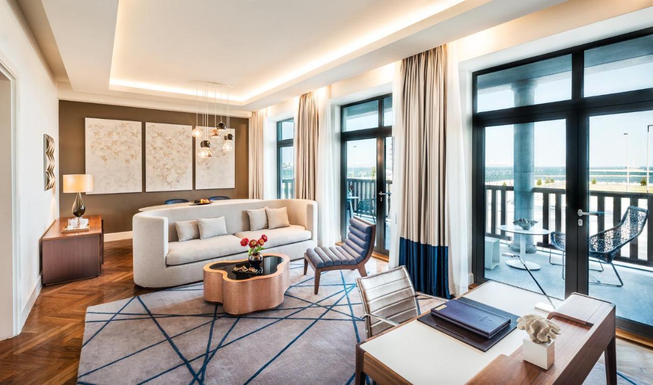Suite, with 1 King, Sea view