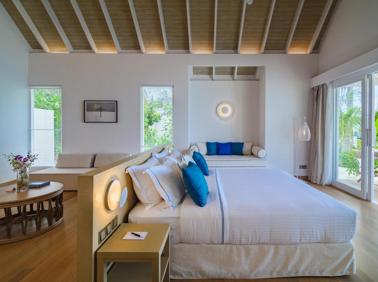 Pool Grand Beach Villa