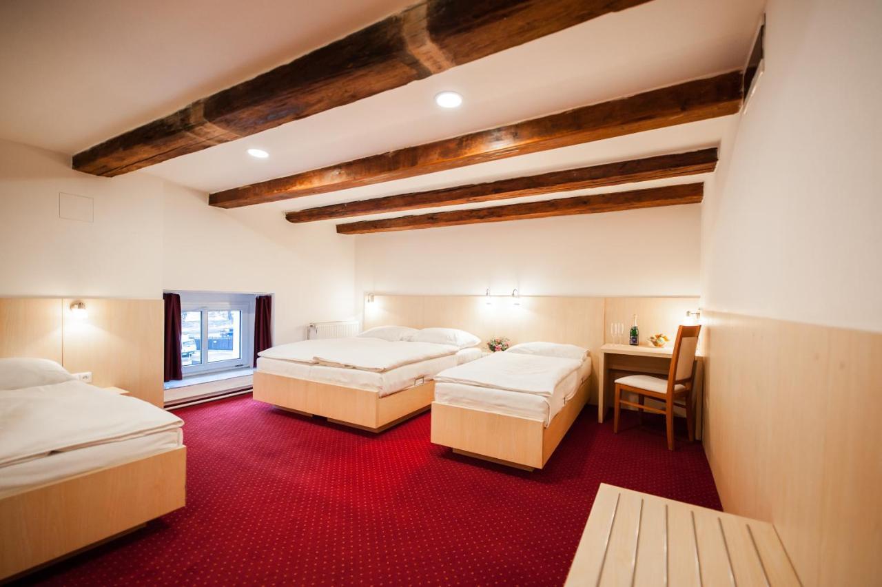 Economy Quadruple Room