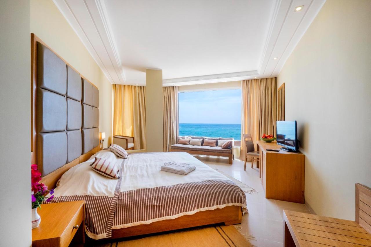 Triple Room with Sea View