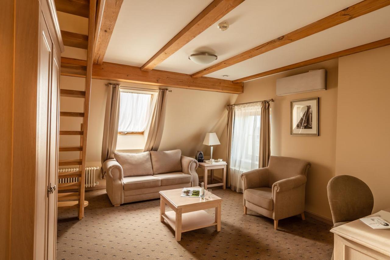 Junior Suite with mezzanine in Spichlerz building