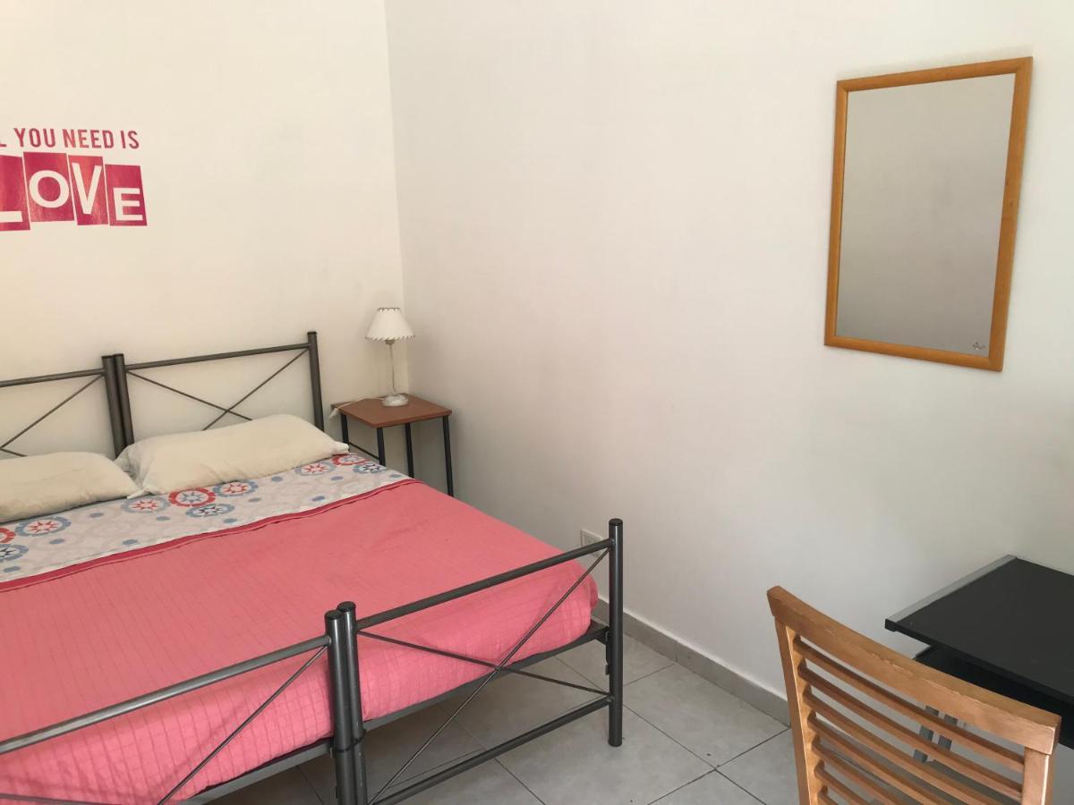 Standard Double Room with Shared Bathroom