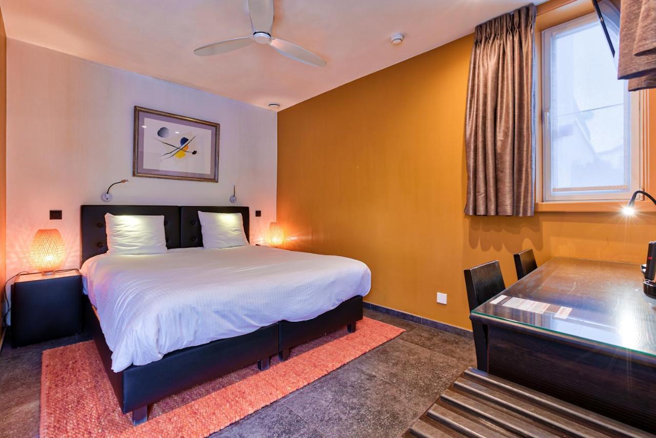 Sweet Room