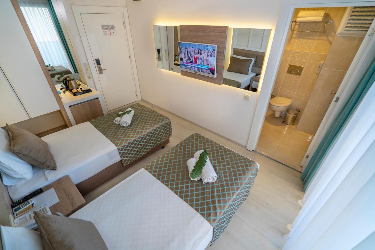 Standard Double or Twin Room with Balcony