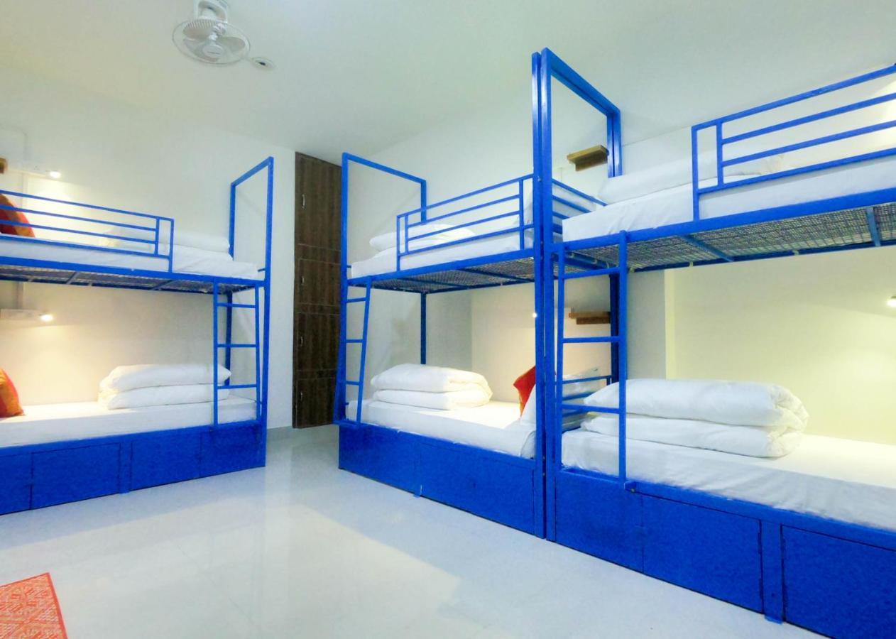 Bed in 6-Bed Mixed Dormitory Room