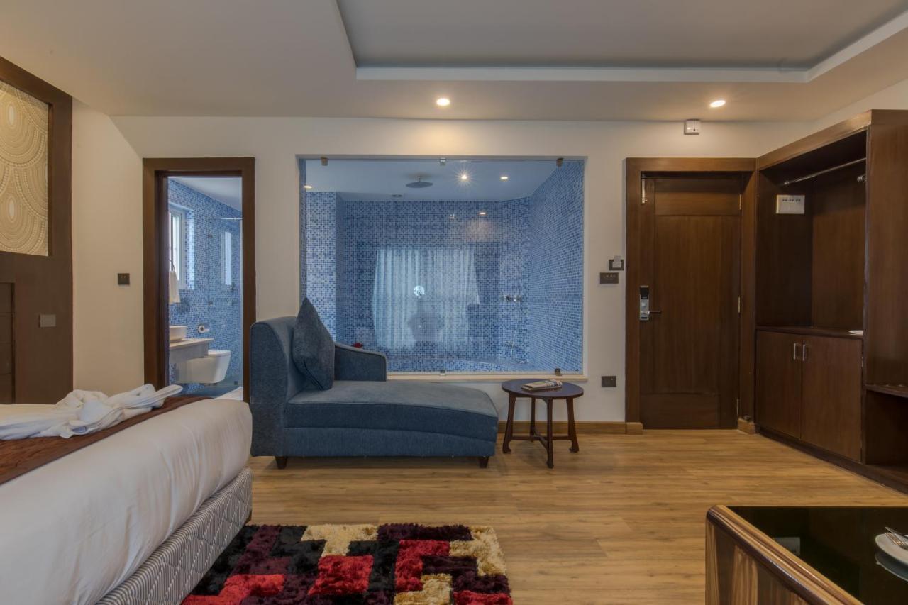 Executive Suite