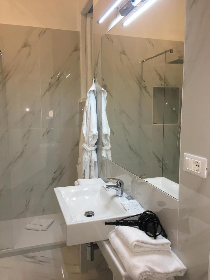 Double Room with Private External Bathroom