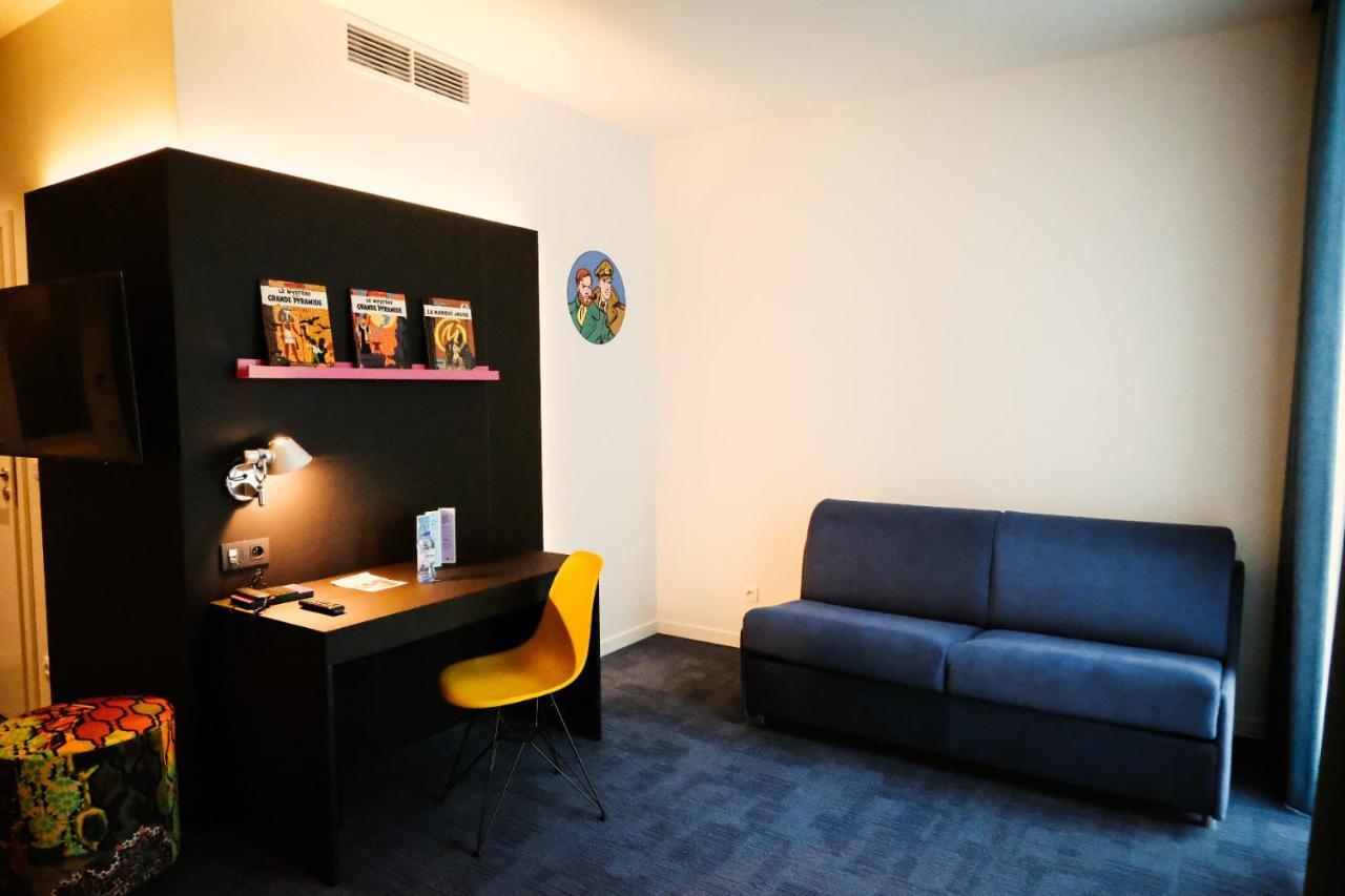 Premium Queen Room with sofa bed