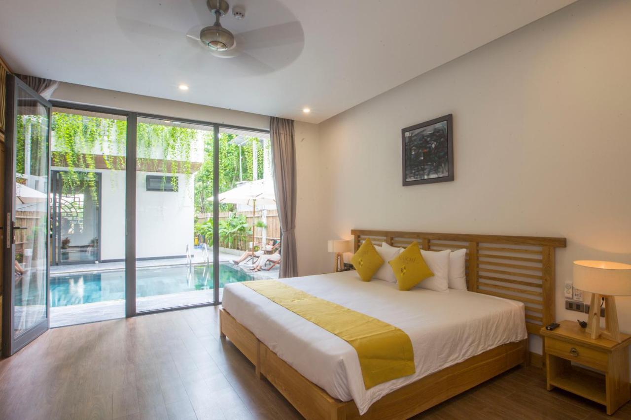 Superior Double or Twin Room with Pool View
