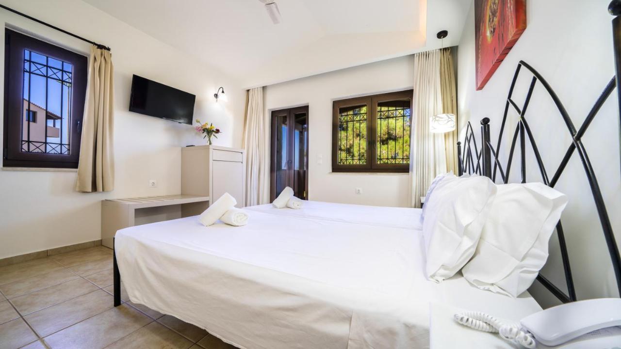 Junior Bungalow Suite with Sea View