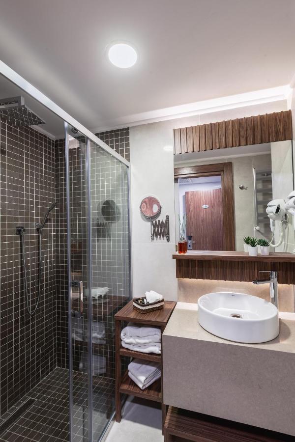 Deluxe Double Room with Sea View