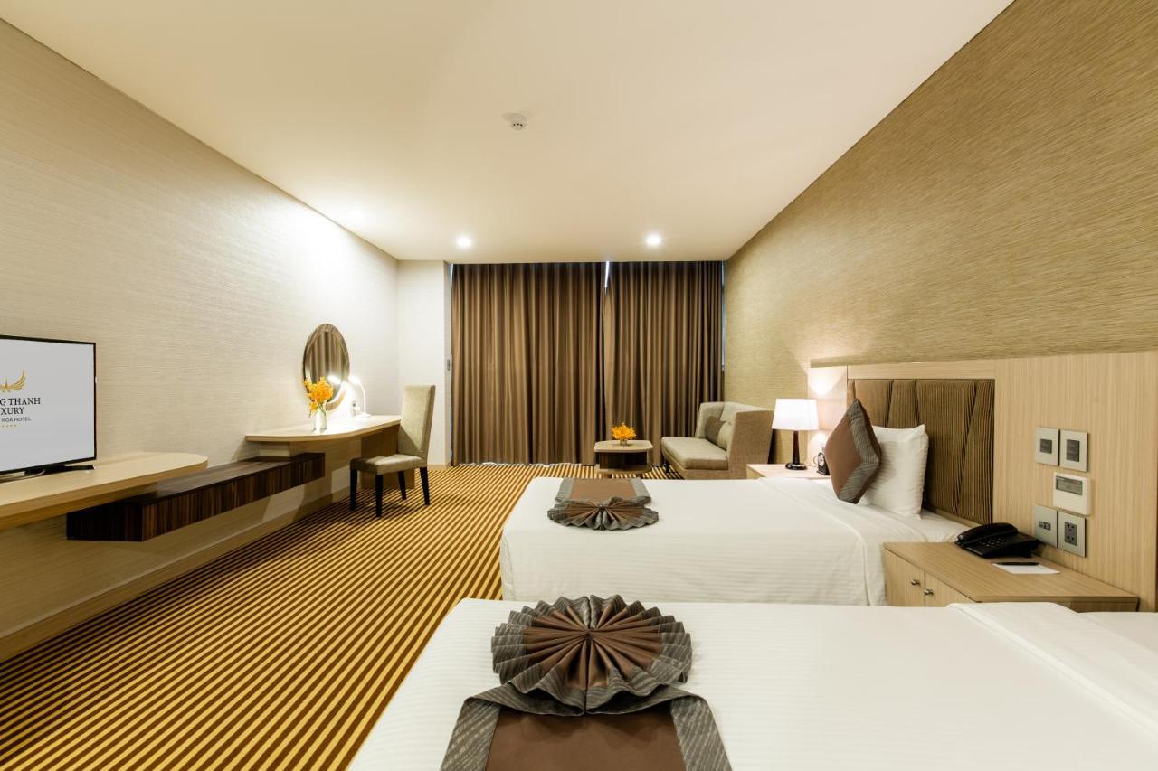 Deluxe Twin Room with Sea View