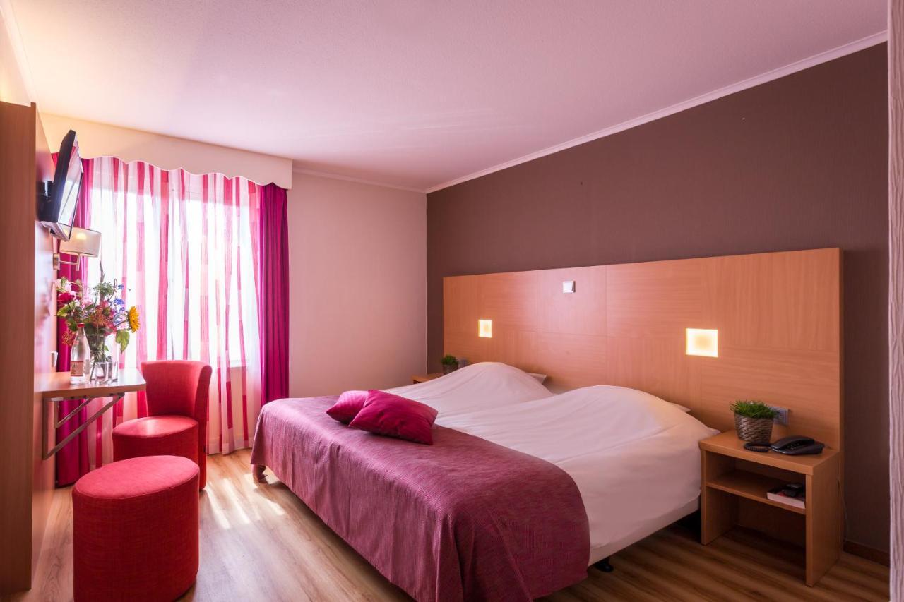 Comfort Twin Room