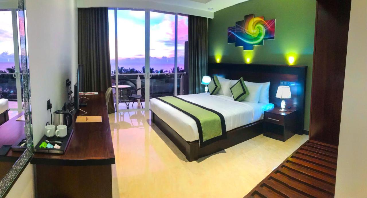 Deluxe Double Room with Balcony & Sea View with Early Check-in & Late Check-out on Availability