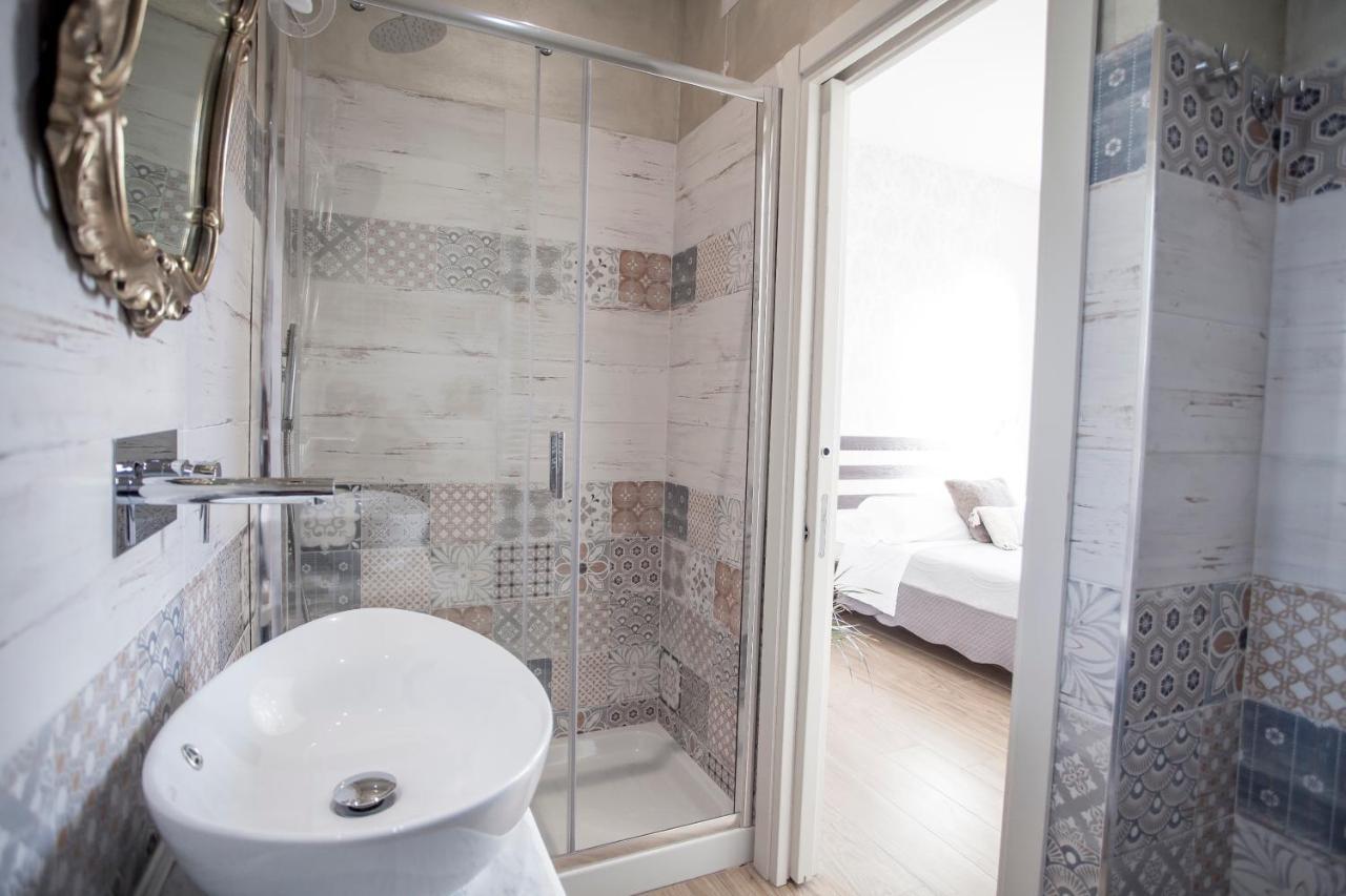 Quadruple Room with Private Bathroom