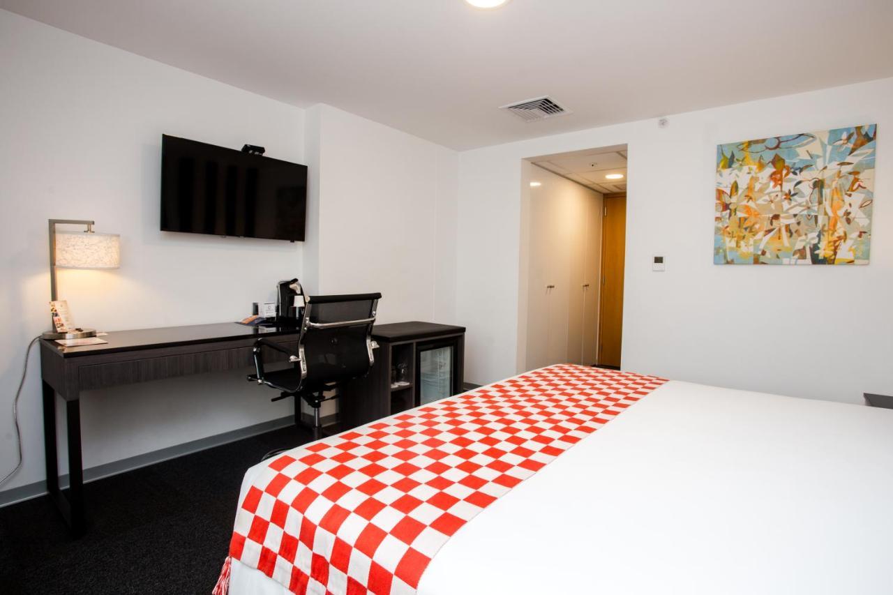 King Room - Non-Smoking