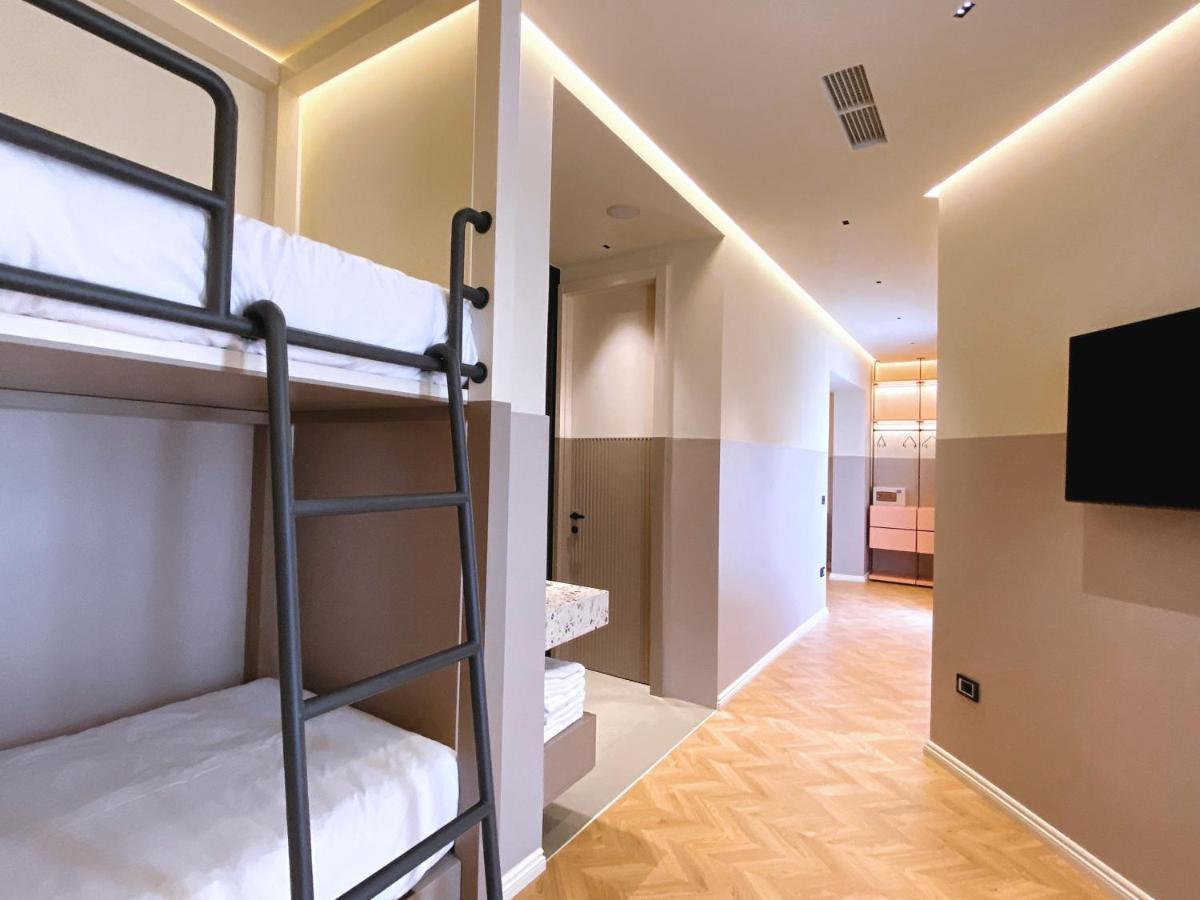 Duplex Quadruple Room