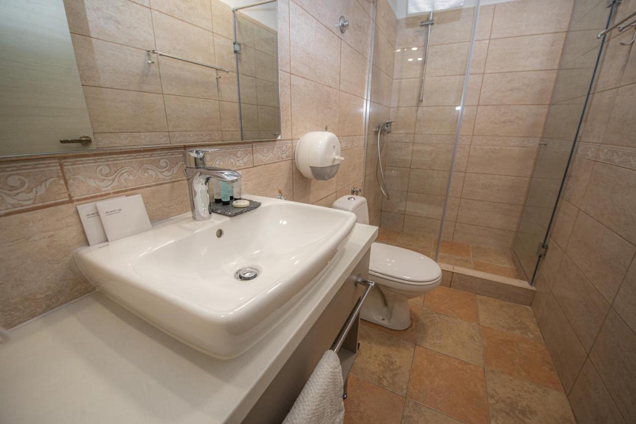 Deluxe Double Room with Extra Bed