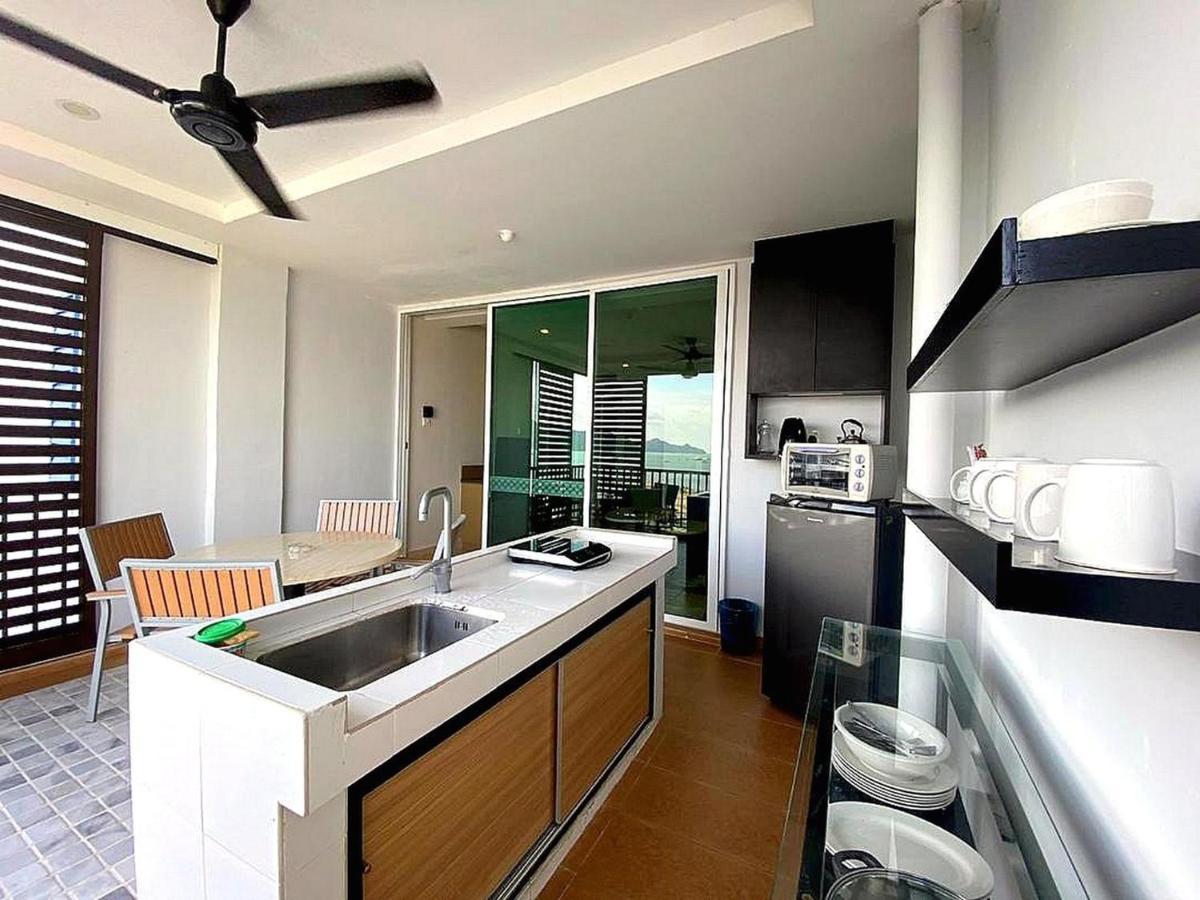 Executive Studio Suite Seaview