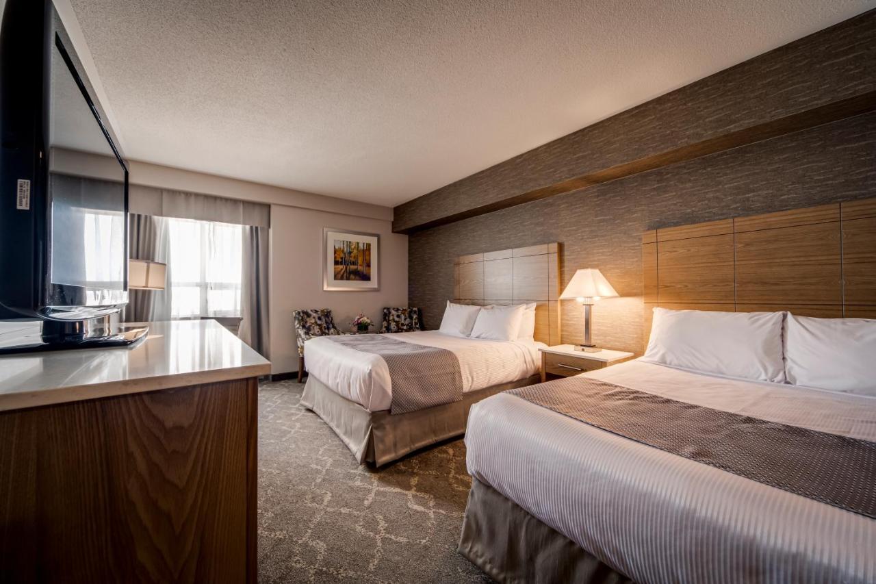 Standard Room with Two Queen Beds