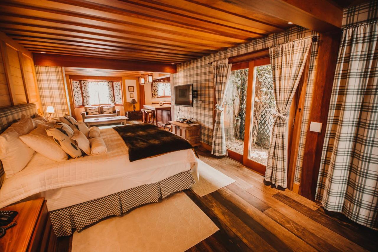 King Suite with Spa Bath
