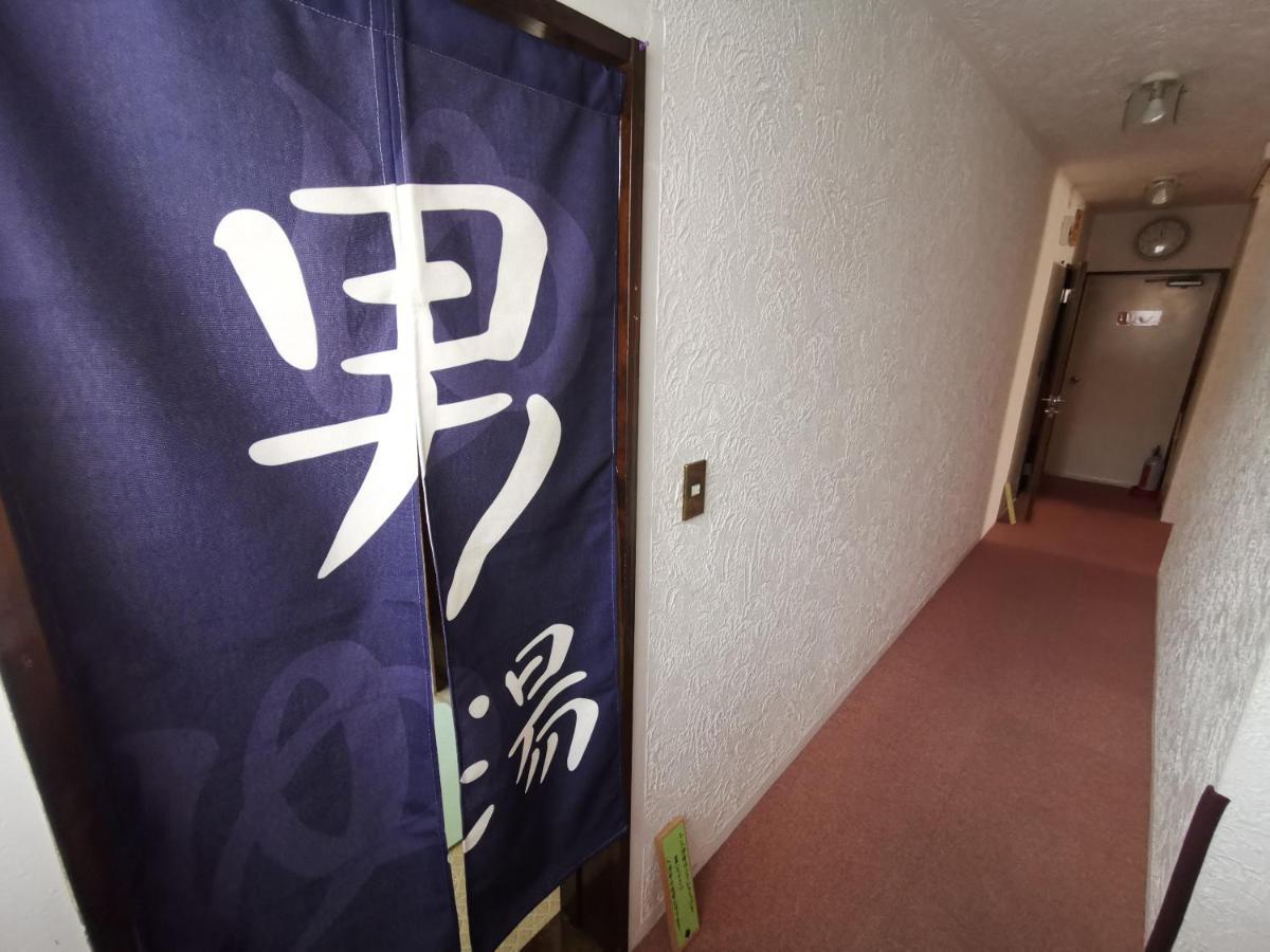 Triple Room with Shared Toilet