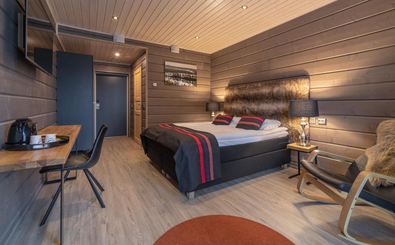 Wilderness Room