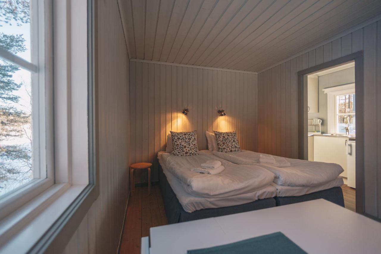 Cottage (2 Adults)