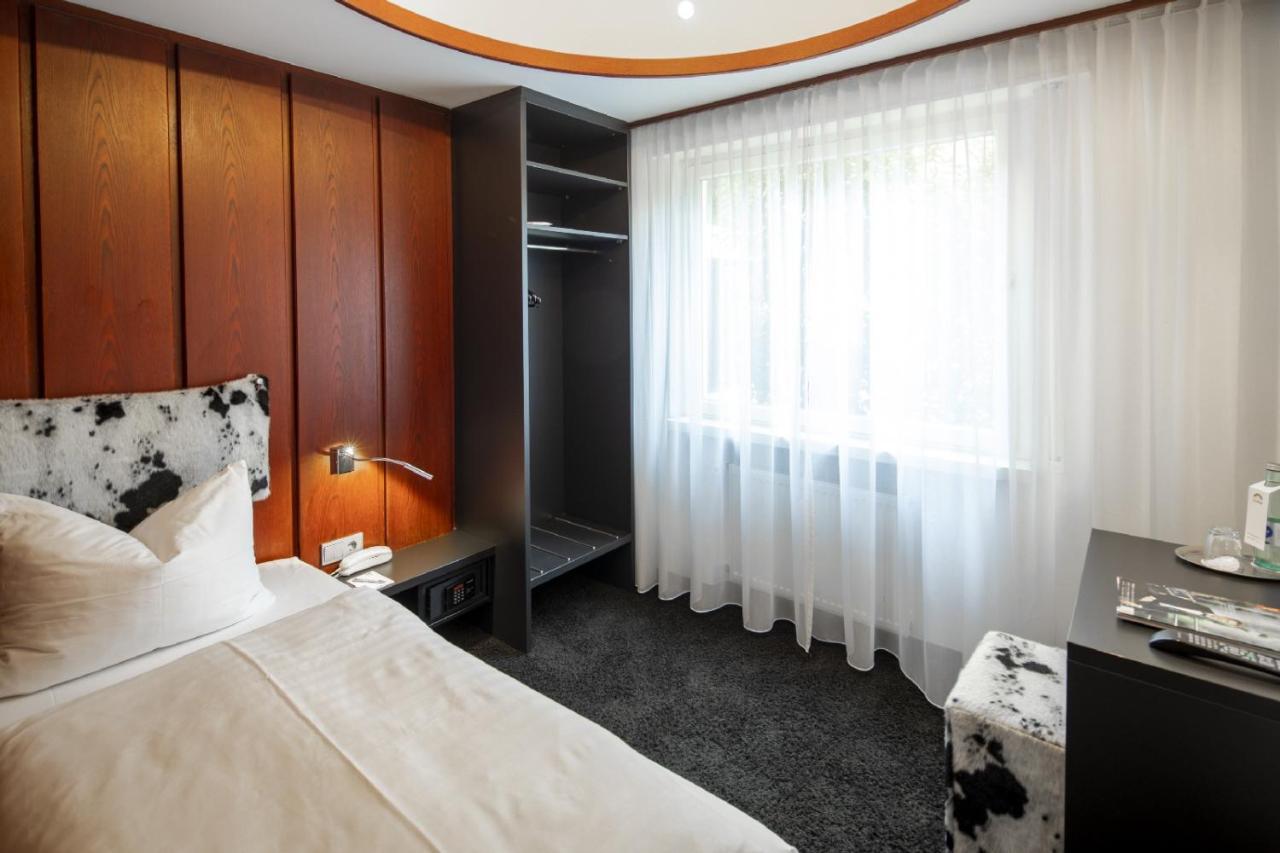 Classic Single Room