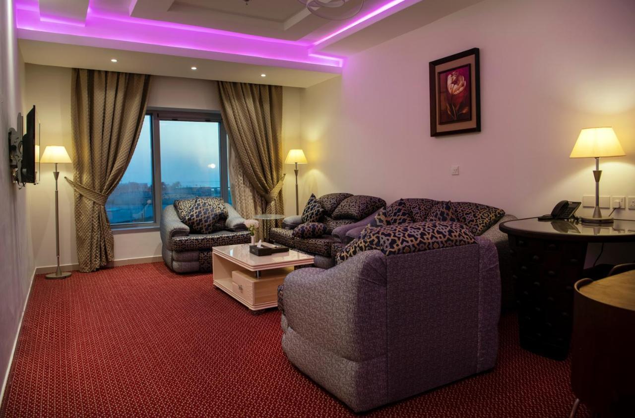 Executive Suite