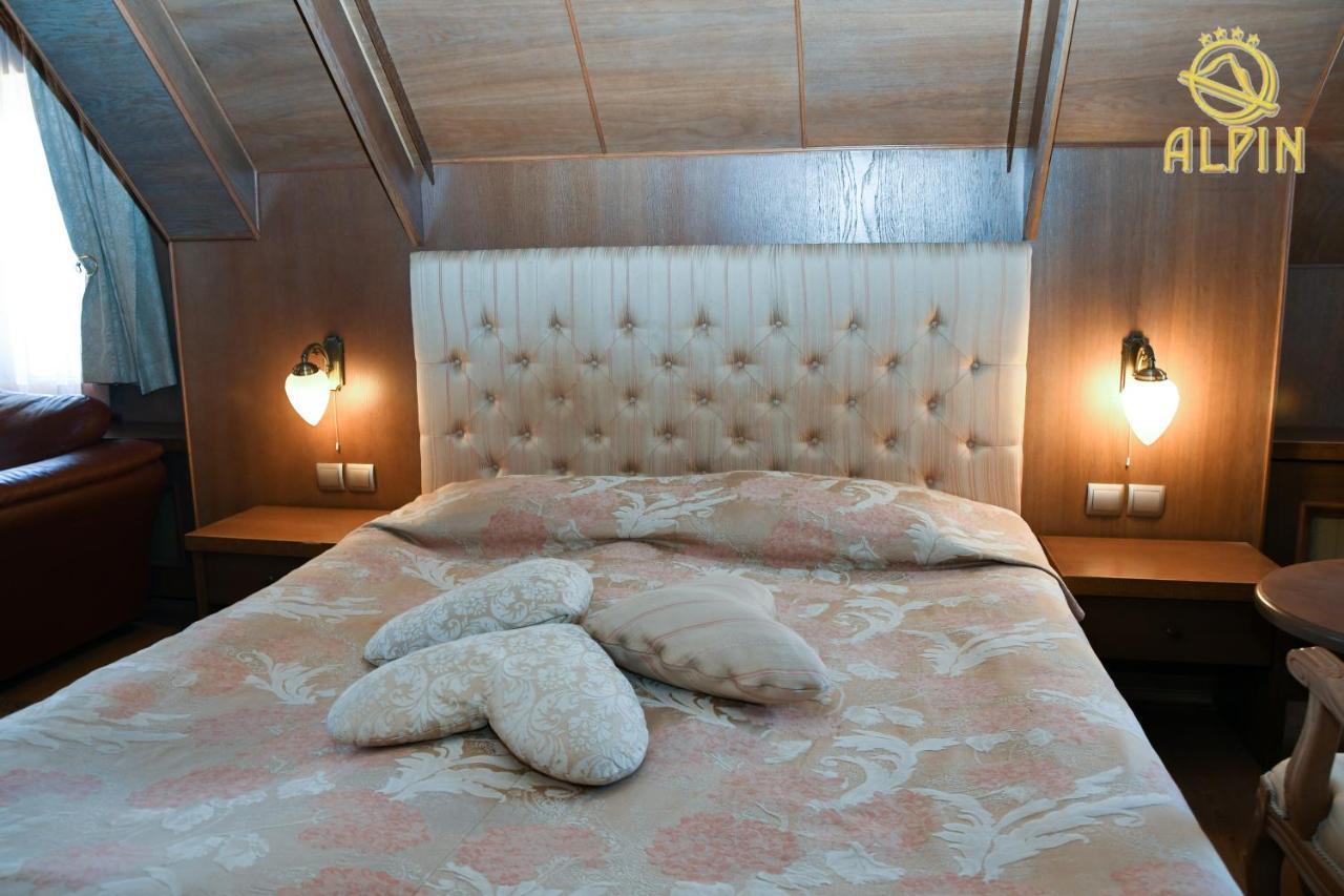 Junior Suite (2 Adults)