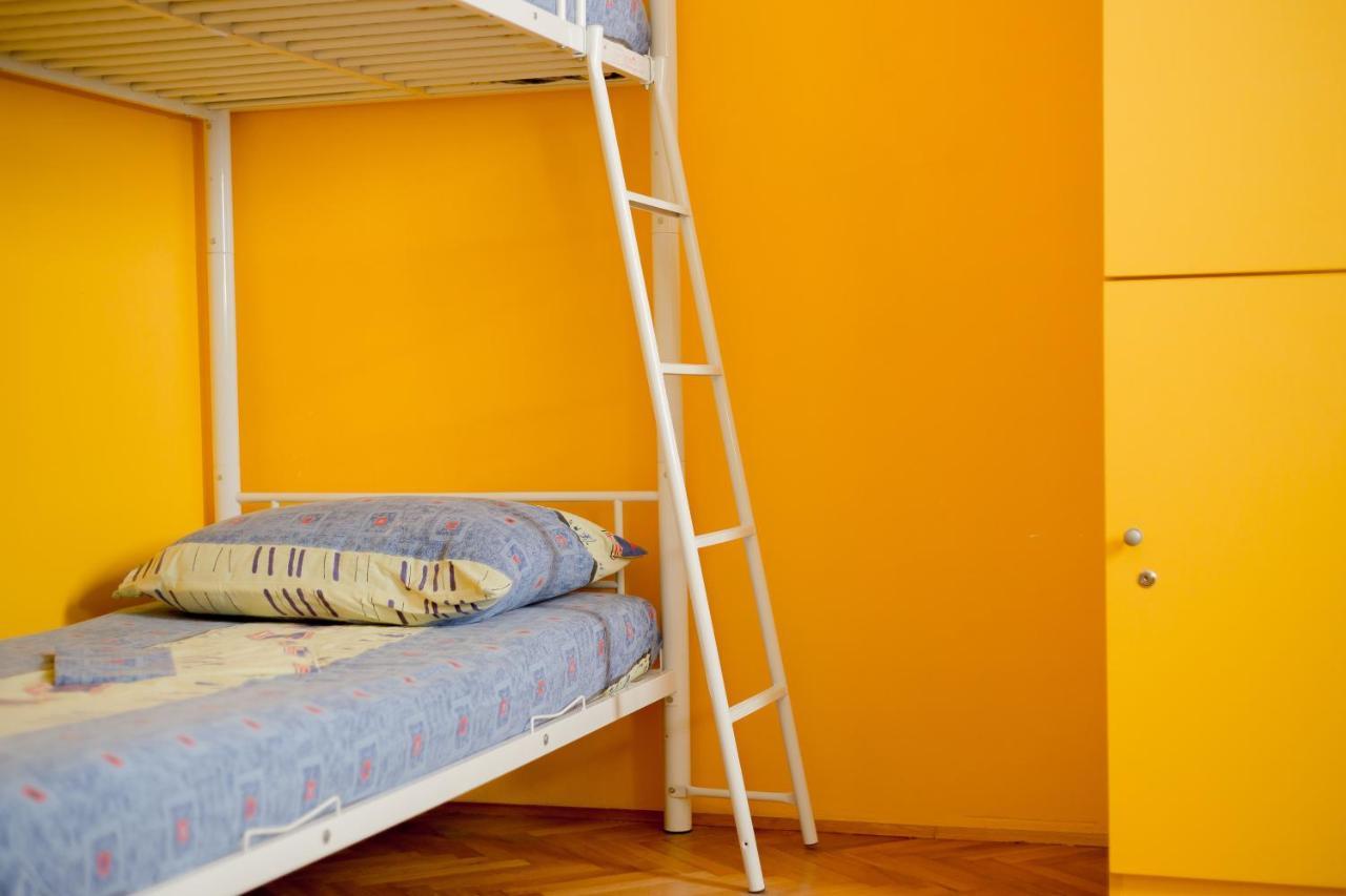 Bed in 4-Bed Mixed Dormitory Room