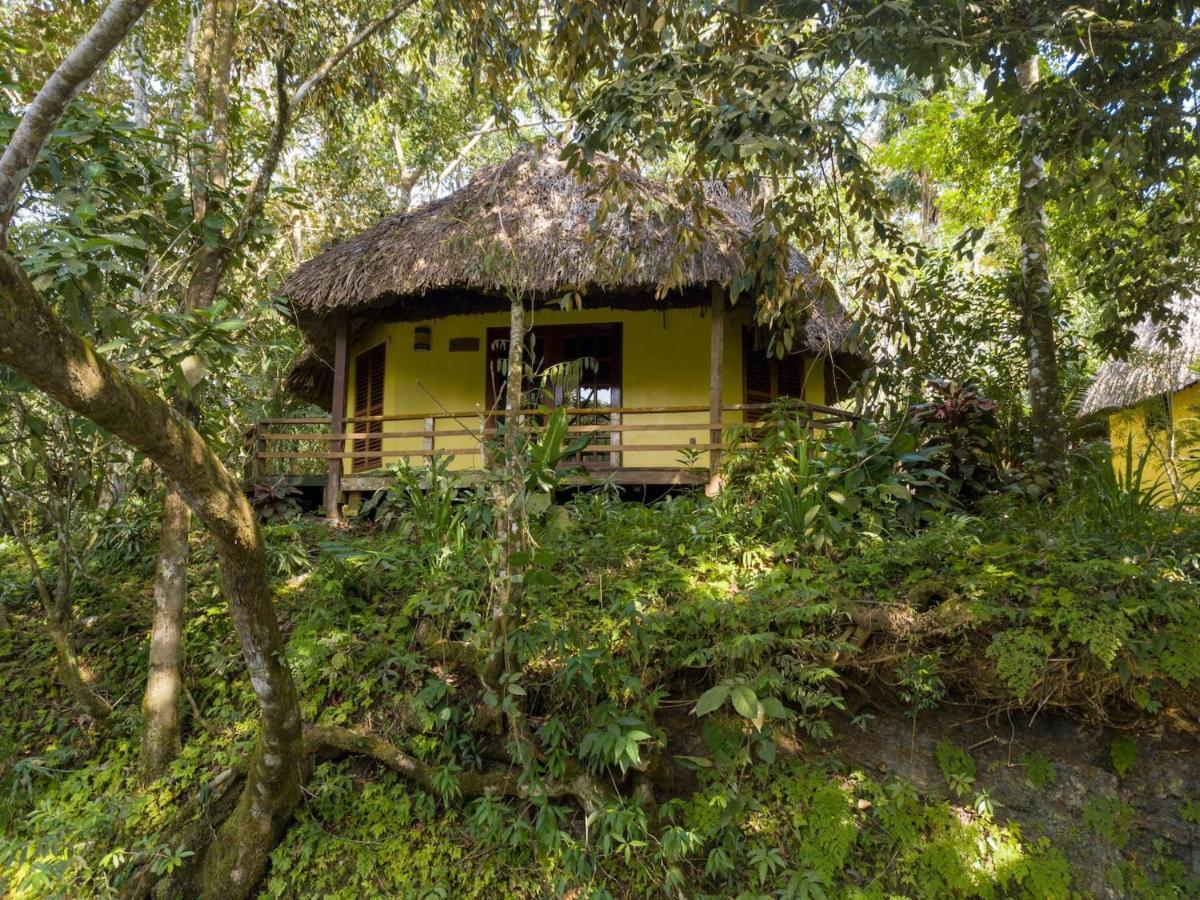 Bungalow - Water Front