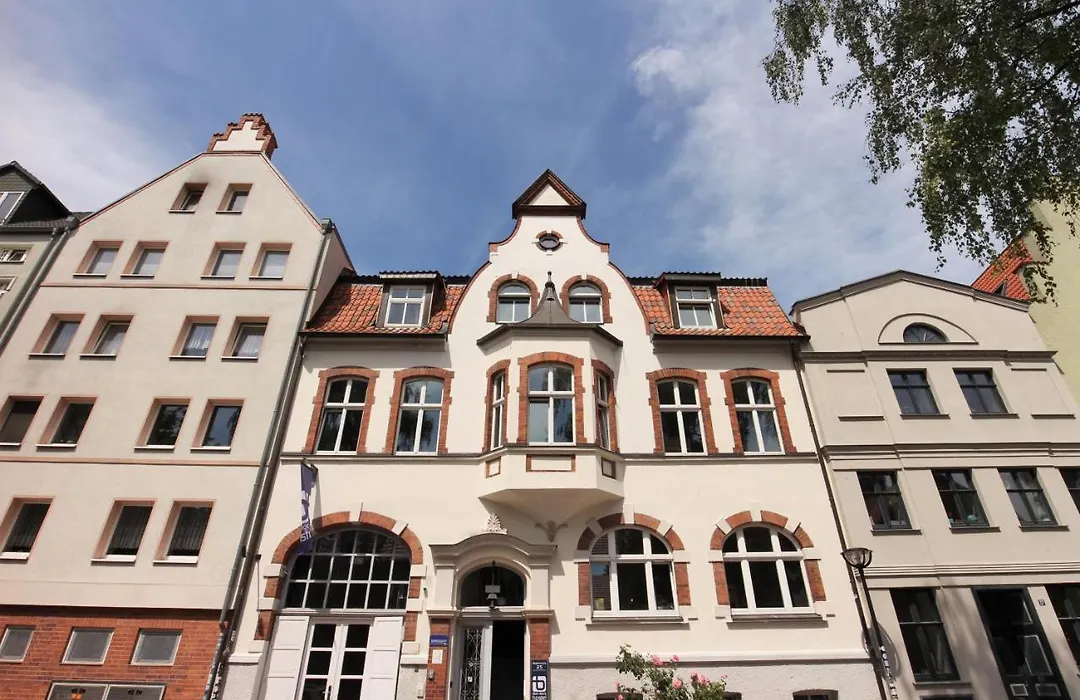 Blue Doors Hostel Altstadt-1