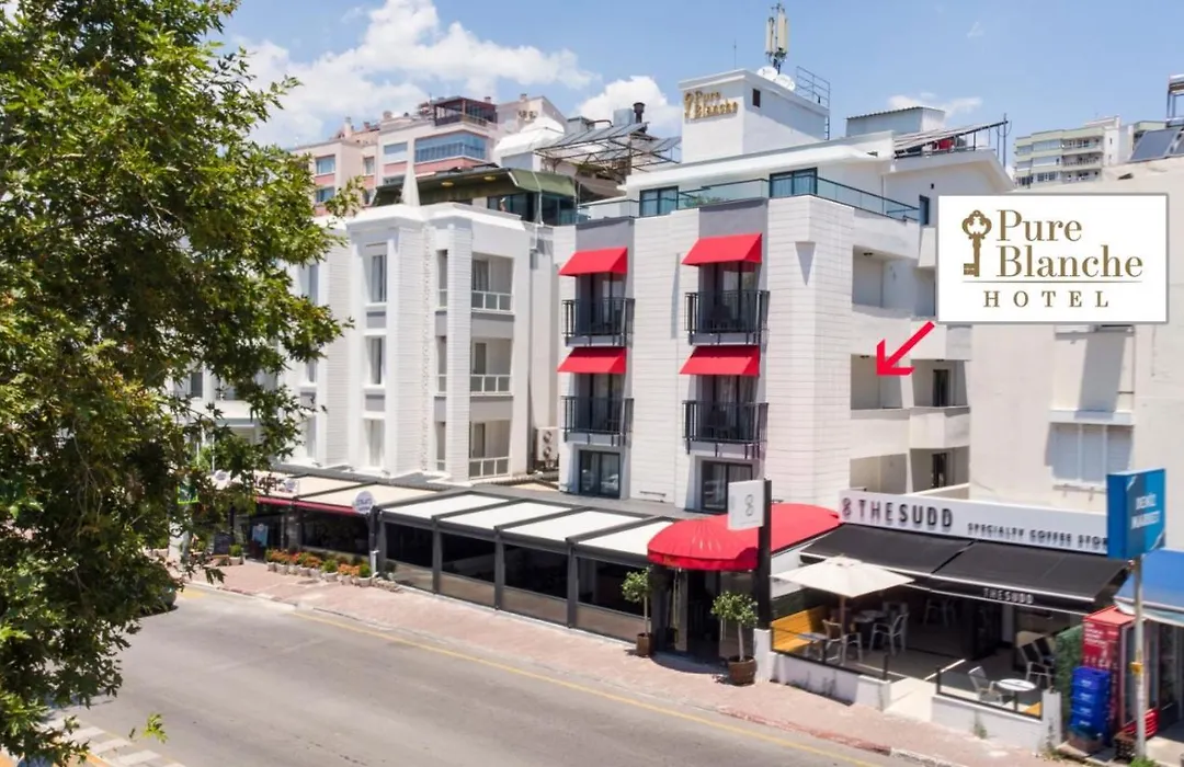 Pure Blanche Hotel-1