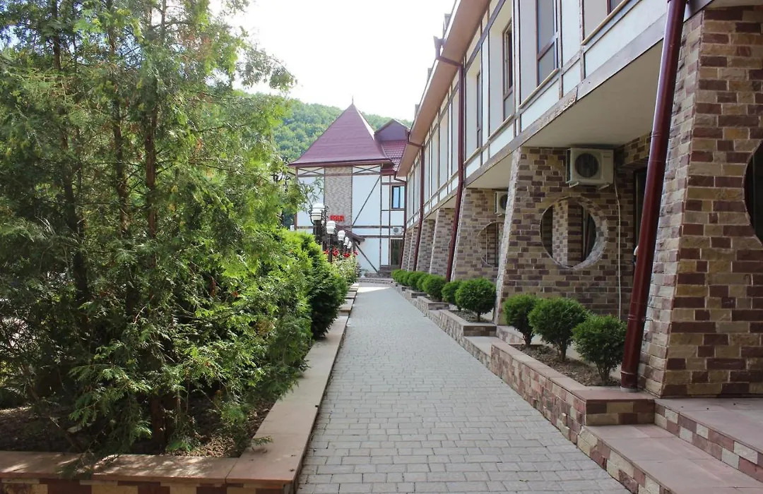 Mishyn-City Hotel-1