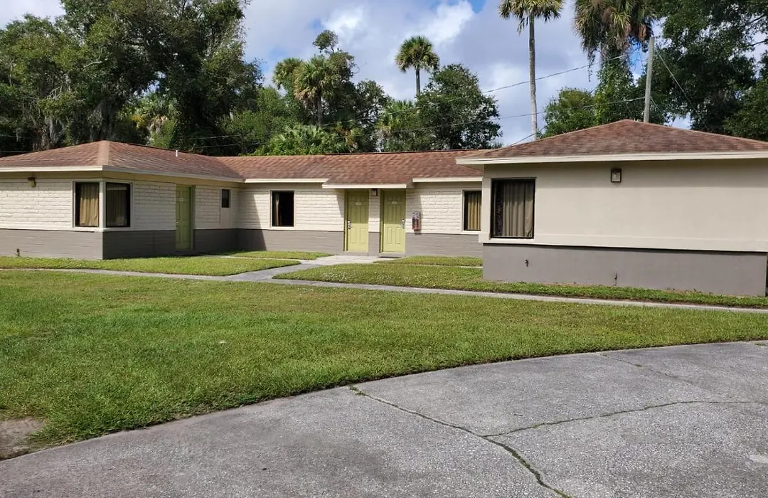 Travel Inn Daytona-1