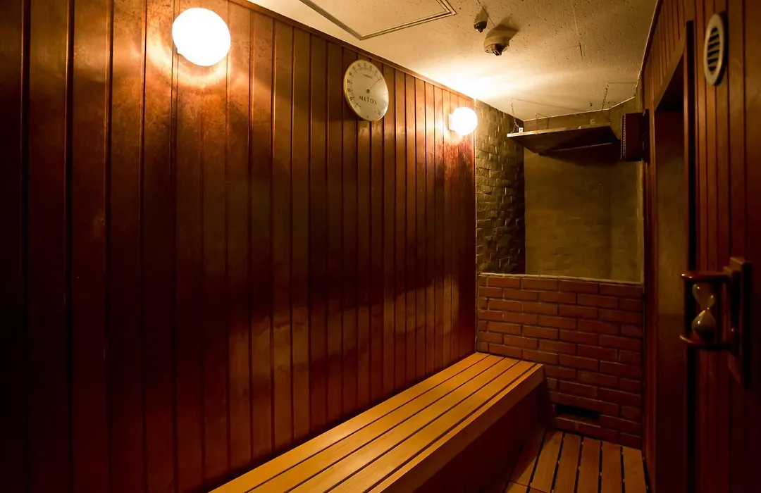 Capsule Land Yushima-1