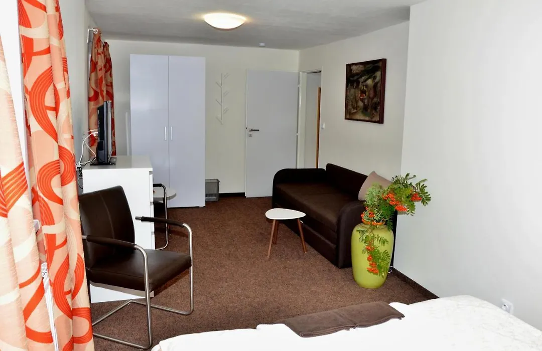 B&B A La Montagne-1