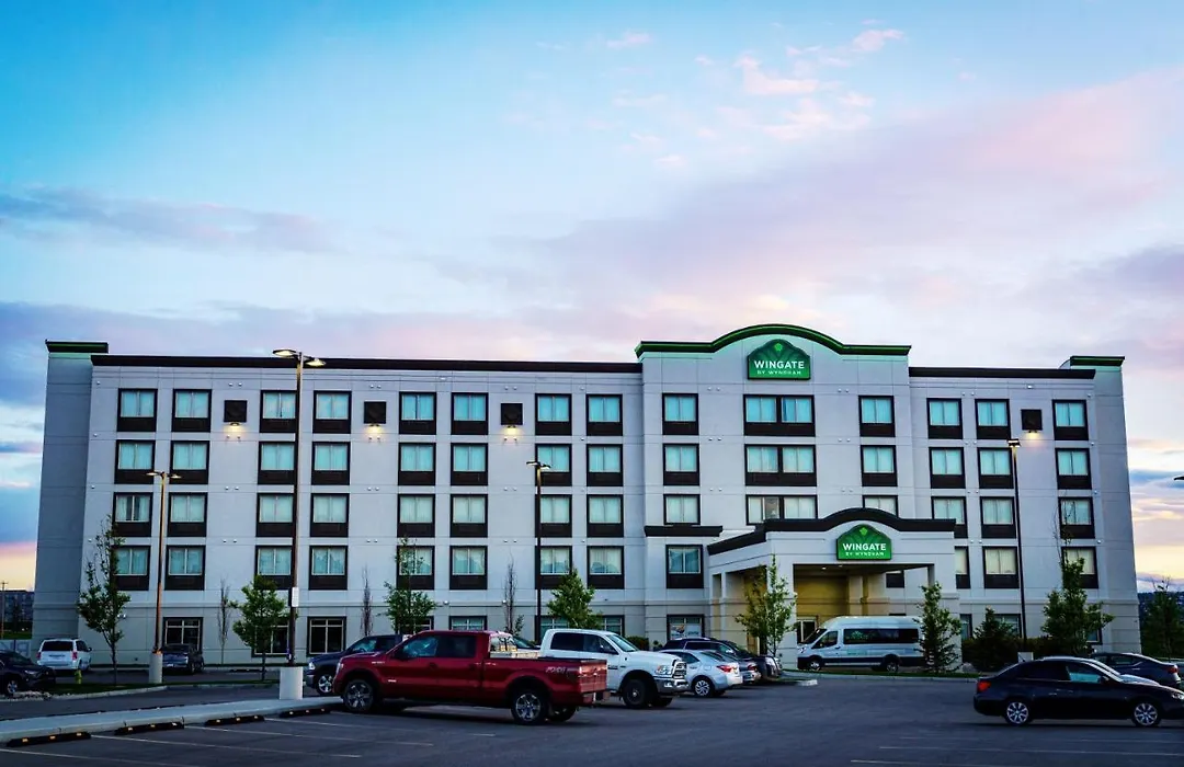 Wingate By Wyndham Calgary Airport-1