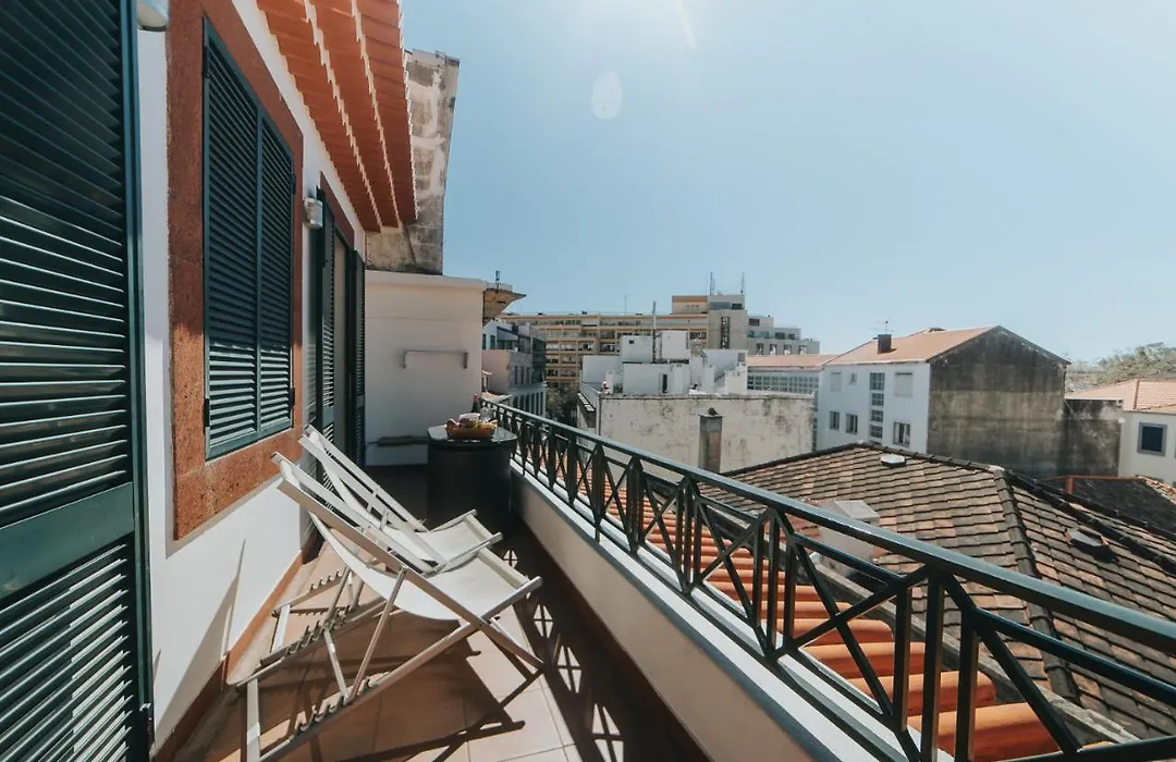 Mansarda Dos Aranhas By Madeira Best Apartments-1