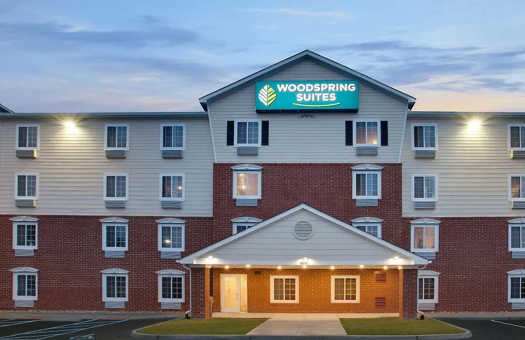 Woodspring Suites Virginia Beach-1