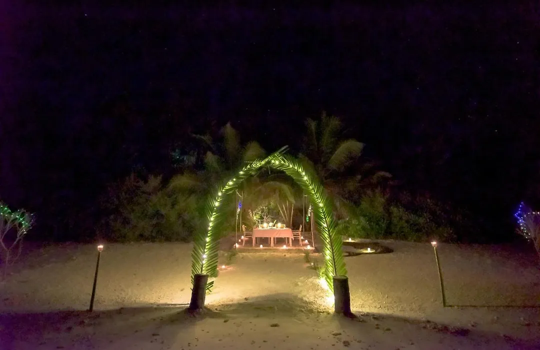 Dhiguveli Maldives-1