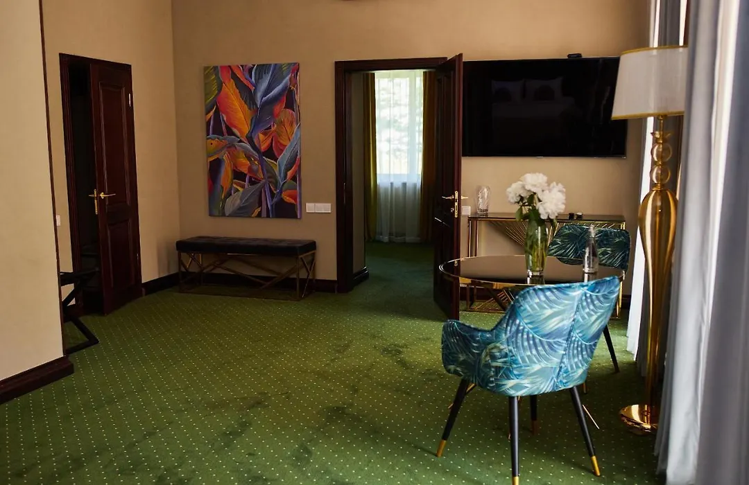 Arcadia Plaza Hotel-1