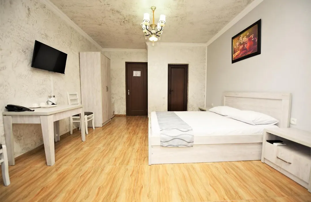 Kazbegi Hotel Batumi-1