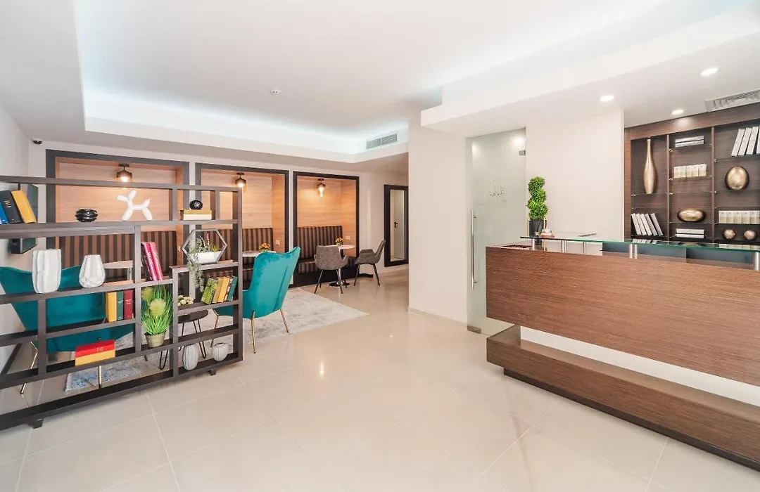 City Park Apart Hotel By Chm-1