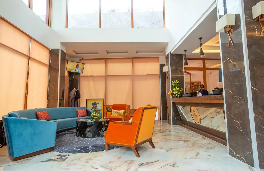 Hotel Fleur De Lys Point E-1