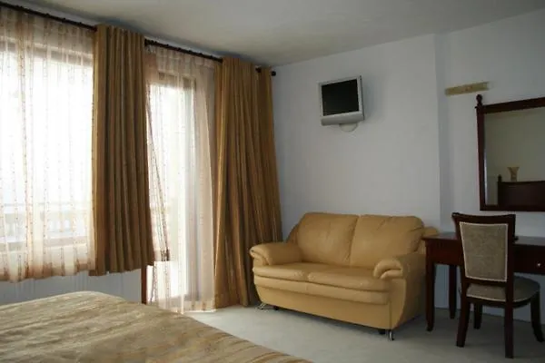 Guest House Chicho Tsane-1